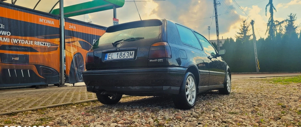Volkswagen Golf cena 5999 przebieg: 249000, rok produkcji 1995 z Łódź małe 172